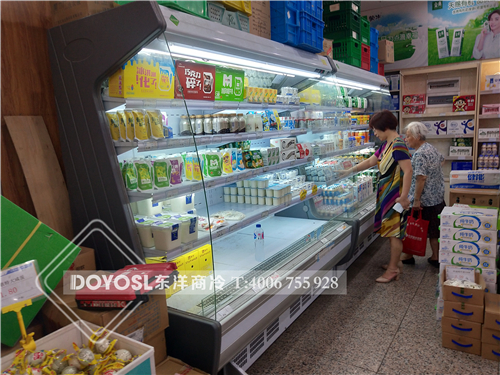 上海市虹口區(qū)淳新食品-牛奶冷藏柜-牛奶風(fēng)幕柜案例